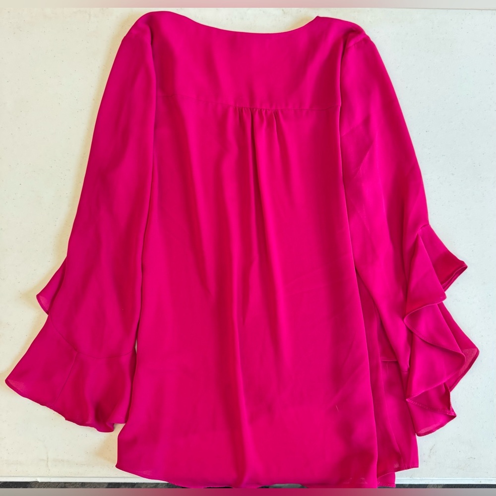 Vince Camuto Fuchsia V-Neck Ruffle Sleeve Blouse - Size L - Picture 2 of 4